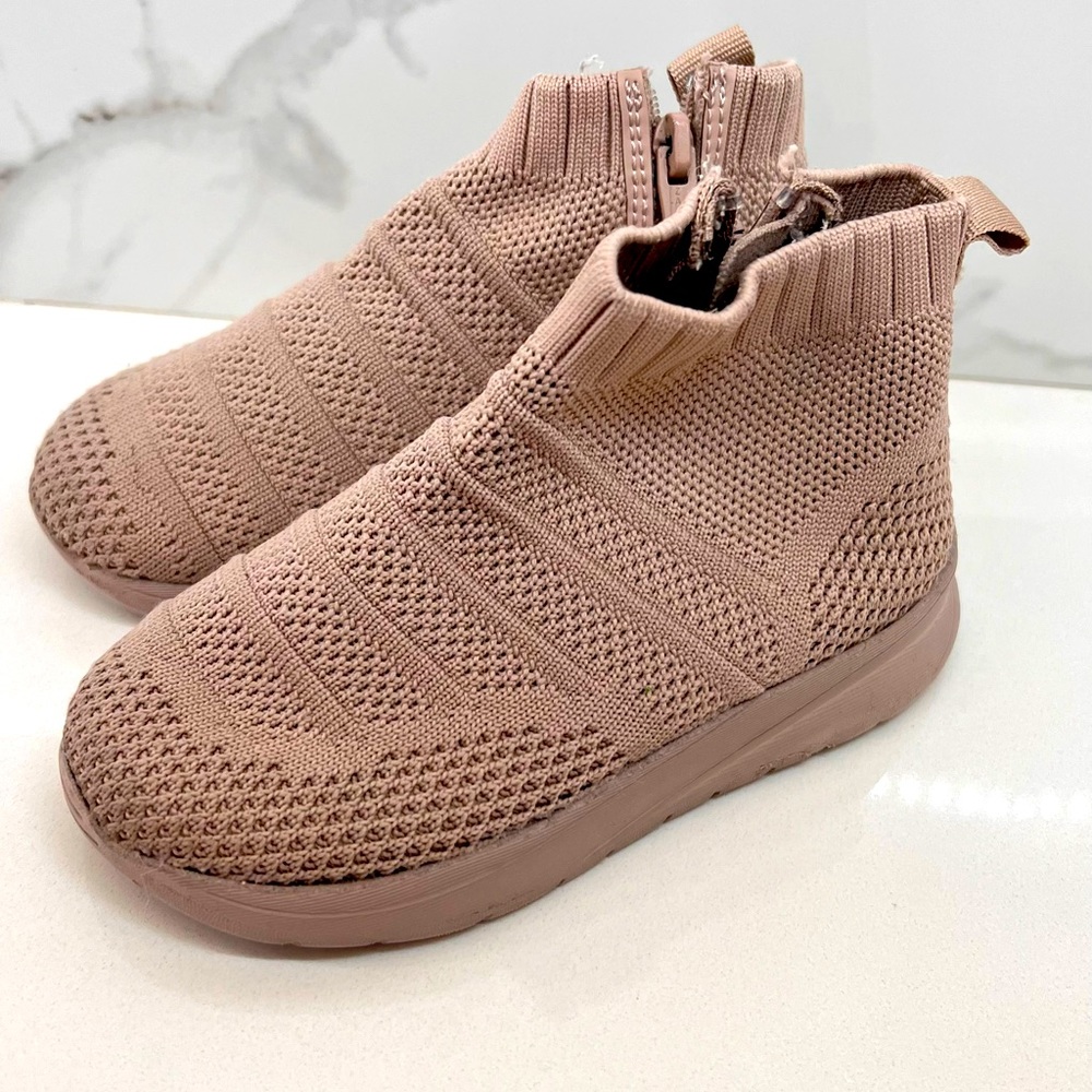 Zara Toddler size 8